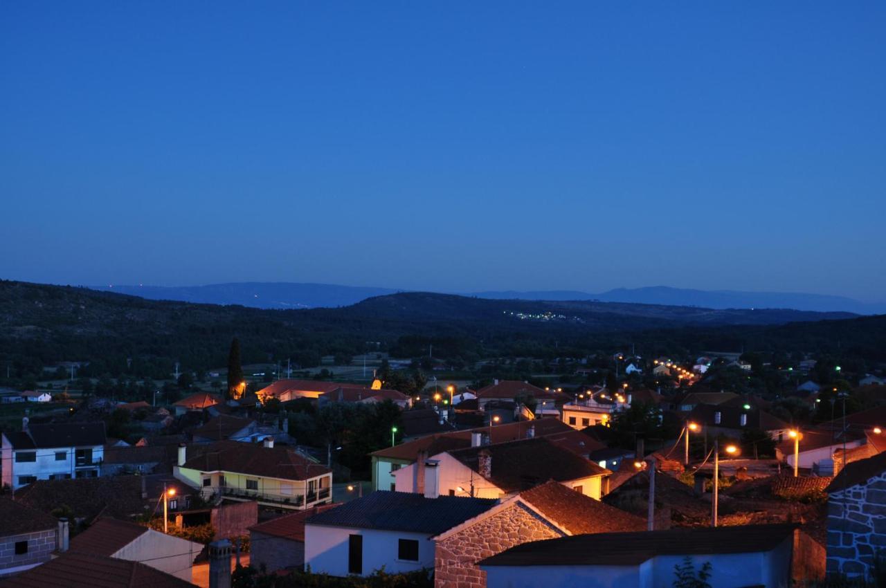 Vila Pinheirinhos - Quinta De Sao Caetano Carapito Exteriér fotografie